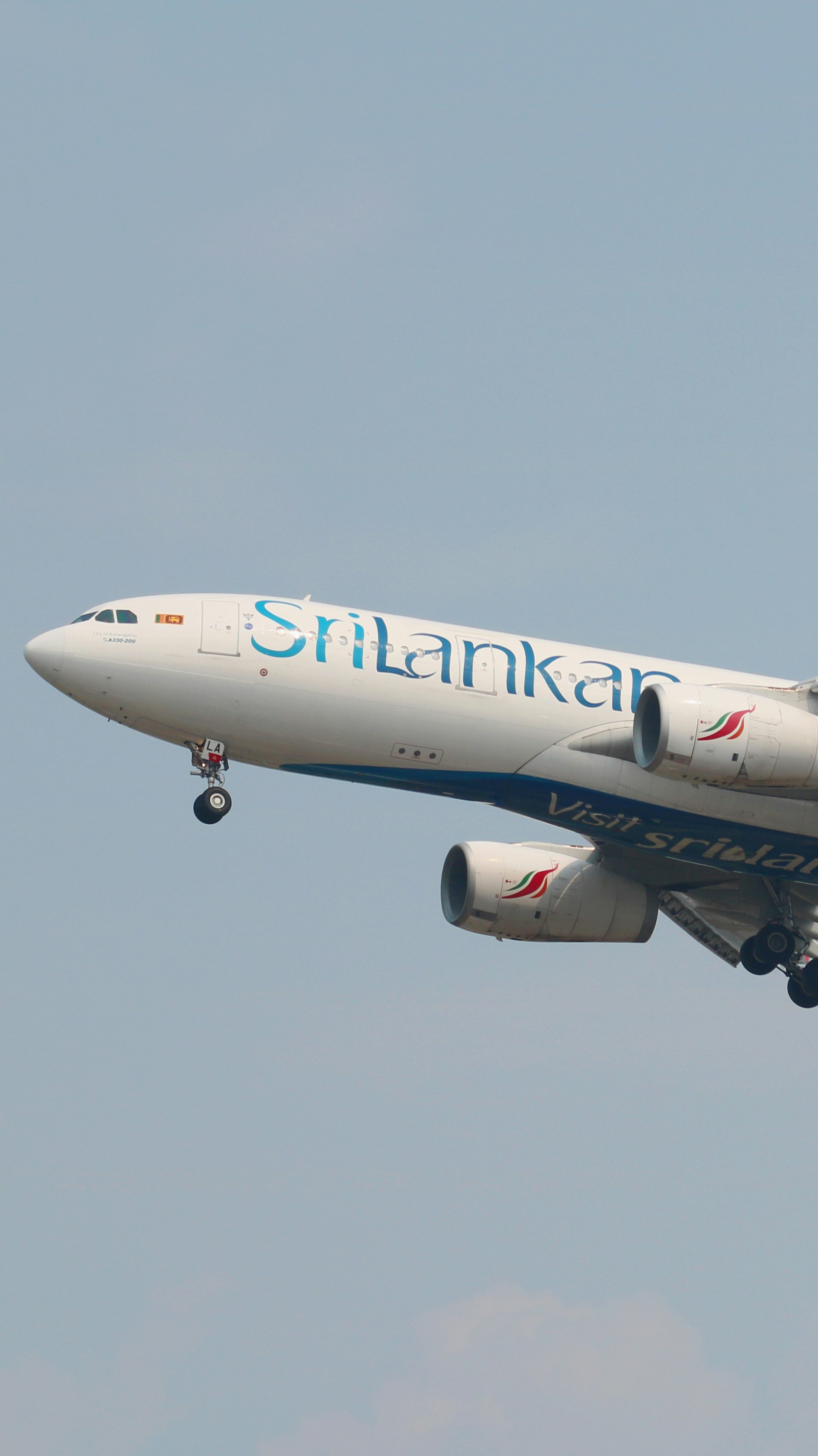 Airport transfers in Sri Lanka